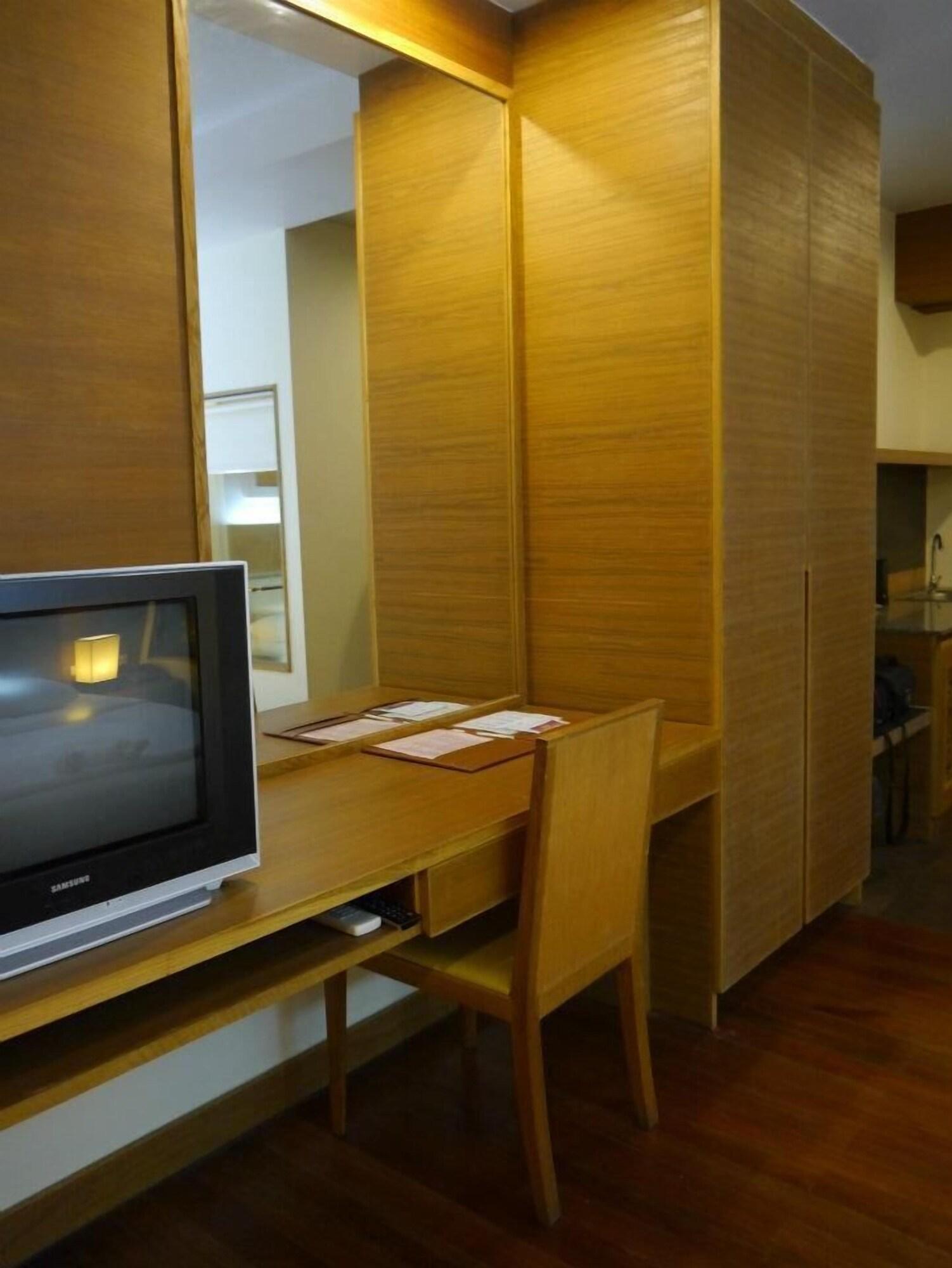 Baan Saikao Plaza Hotel & Service Apartment Koh Chang Eksteriør bilde